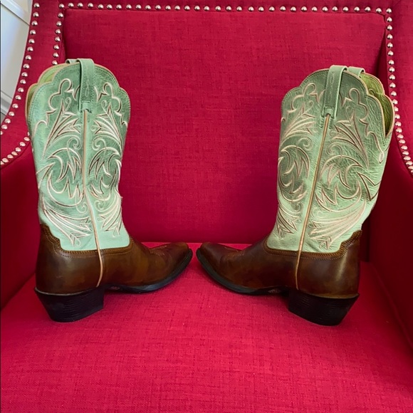 ariat women's singsong western fashion boots